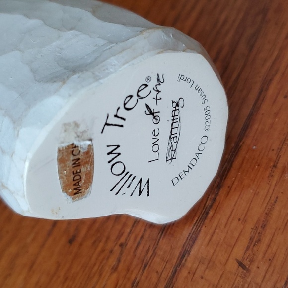 Willow Tree Love of Learning 2005 - Picture 3 of 3